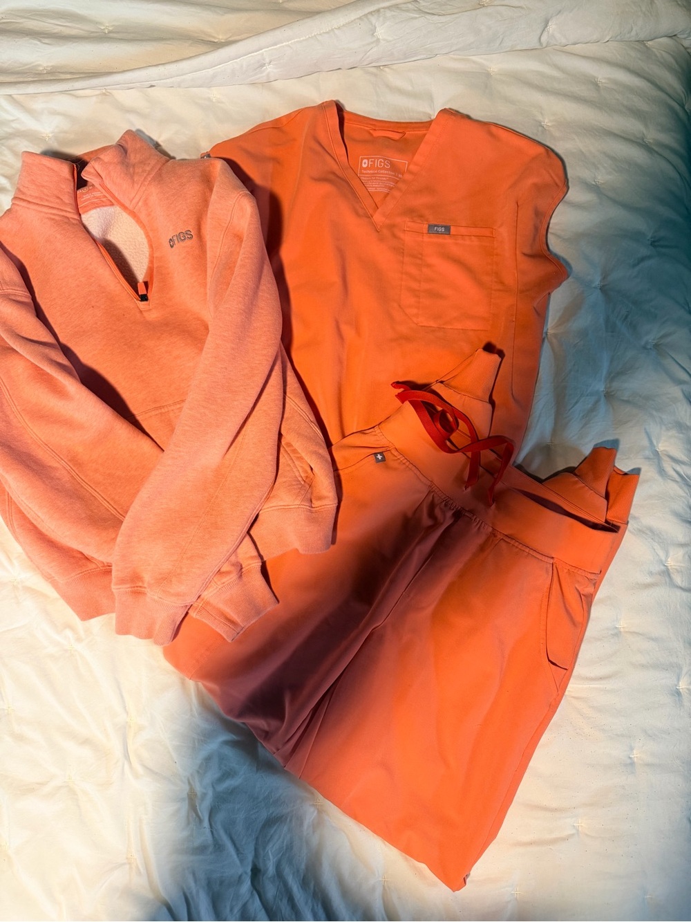 Figs pap papaya Scrub Top, Pants & Pullover Set